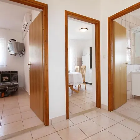 Apartments By The Sea Lumbarda, Korcula - 4480 Apartment Lumbarda